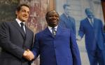 Nicolas Sarkozy et Ali Ben Bongo à Libreville, le 24 février 2010