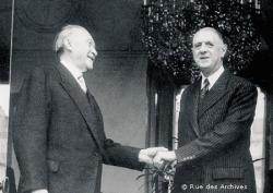 Le chancelier Adenauer et le président de Gaulle, lors du traité de l'Élysée du 22 janvier 1963