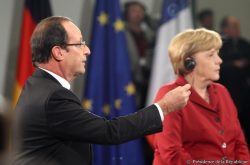 François Hollande et Angela Merkel, à Berlin, le 21 janvier