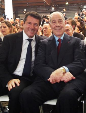 Christian Estrosi et Charles Pasqua au congrès du 30 mai, à Paris. © Twitter/@cestrosi
