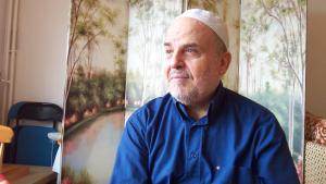 Salah Karker, chez lui