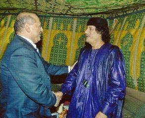 Saleh Al Tayar avec Kadhafi.
