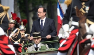 Défilé du 14-Juillet. Défilé du 14-Juillet.