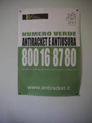 Affiche de l'association anti-usure Affiche de l'association anti-usure