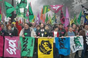 Les syndicats SUD ont émergé des grèves de décembre 1995. Les syndicats SUD ont émergé des grèves de décembre 1995.