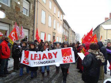 Manifestation des ouvrières de Lejaby d'Yssingeaux