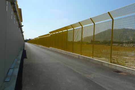 En bordure du centre.