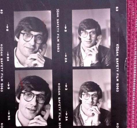 Benoit Gysembergh en 1976 au bureau de Match sur lesChamps-Elysées