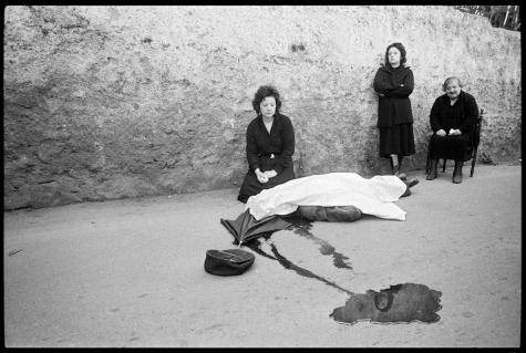 alermo 1983. Benedetto Grado's wife and daughters at the scene of his slaying. alermo 1983. Benedetto Grado's wife and daughters at the scene of his slaying.
