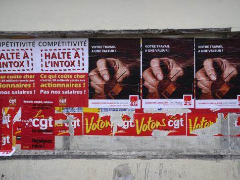 Un mur, bourse du travail Un mur, bourse du travail