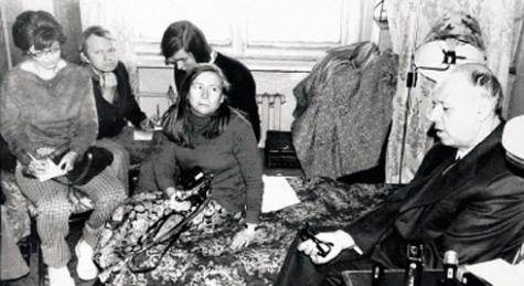 Conférence de presse en octobre 1975, dans l'appartement Bonner-Sakharov.