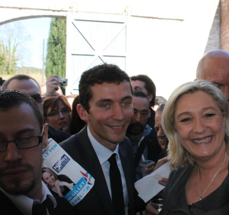 Marine Le Pen venue le 22 février soutenir Julien Sanchez, élu maire FN de Beaucaire en mars.