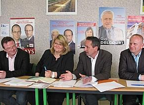 Cédric Dupond (à gauche) avec les trois autres membres de la collégiale qui dirige la fédération du PS du Pas-de-Calais.
