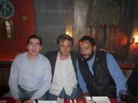 Frédéric Chatillon avec Manaf Tlass et Dieudonné en 2008.