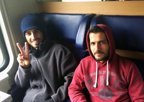 Feteyan et Hani à
                                      l&#039;arrivée à Düsseldorf