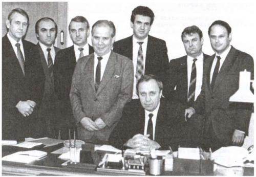 Viatcheslav Baboussenko (le 3e en partant de la droite) et ses collègues du KGB-Russie en 1991.