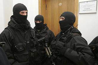 Les hommes masqués à Donetsk