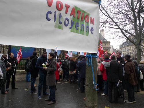 Rassemblement en faveur du droit de vote, le 8 décembre 2011. (CF)