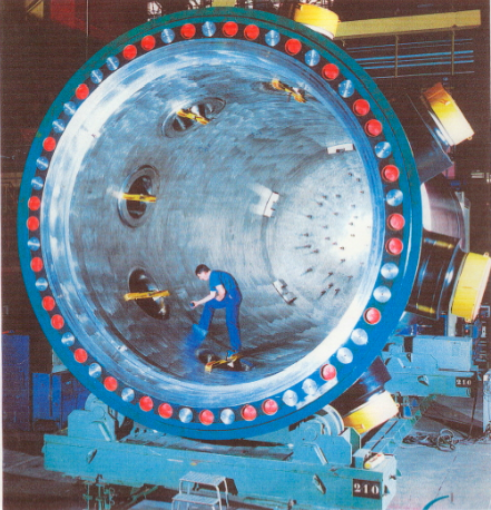Intérieur de la cuve d'un réacteur nucléaire.