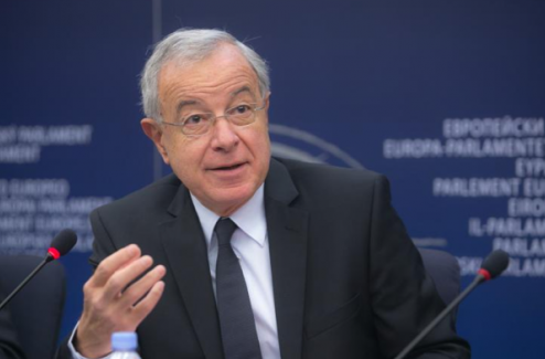 Alain Lamassoure, à la tête de la commission Budget au parlement européen.