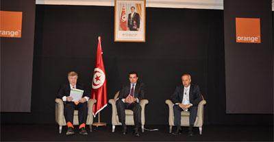 4 mai 2010, Tunis. D. Lombard et M. Mabrouk lancent Orange Tunisie.