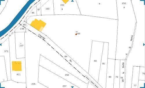 Sur l'extrait Cadastral, la parcelle de M. Lamy est la 166.