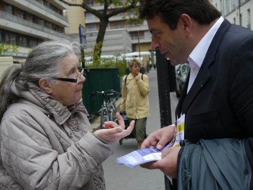 Liliane, 80 ans, votera Solère, l&#039;élu de proximité