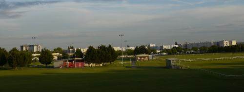 La cité des 3000 à Aulnay vue du parc Robert Ballanger