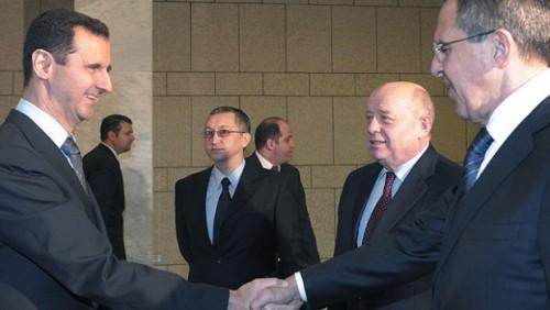 Sergueï Lavrov et Mikhaïl Fradkov avec bachar al-Assad en février.