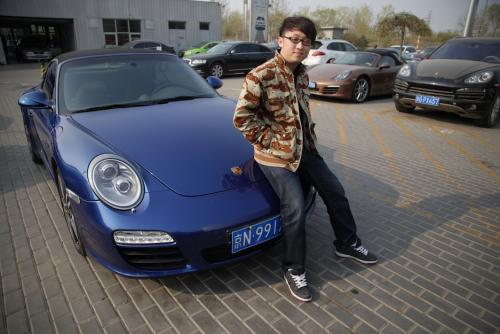 Zhi Zhuang et sa Porsche 911 Carrera 