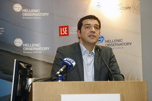 Alexis Tsipras, le 14 mars 2013 devant la London School of economics.