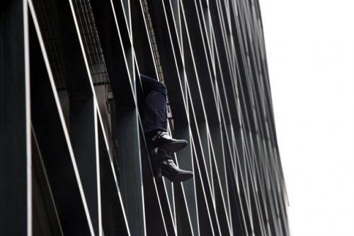 OEK -logement social grec- supprimé par décision de l'UE et du FMI