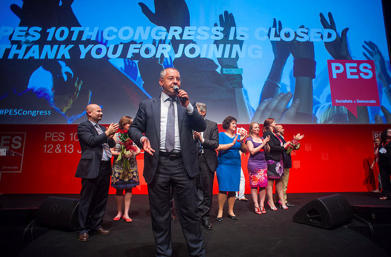 L & # 039; ex primo ministro Stanishev della Bulgaria, durante il Congresso SPI di Budapest nel 2015. L & # 039; ex primo ministro Stanishev della Bulgaria, durante il Congresso SPI di Budapest nel 2015.