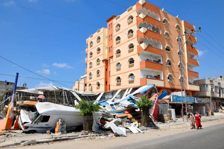 Une fabrique de peinture détruite dans la ville de Gaza, septembre 2014.