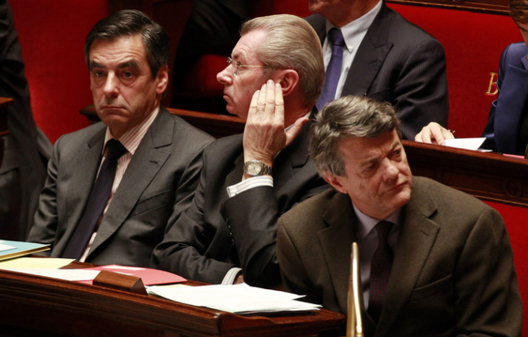 Le sénateur Henri de Raincourt (au centre), ancien ministre du gouvernement Fillon.