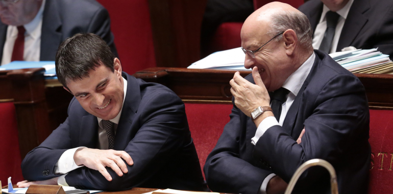 Manuel Valls et Jean-Marie Le Guen sur le banc des ministres à l&#039;Assemblée nationale
