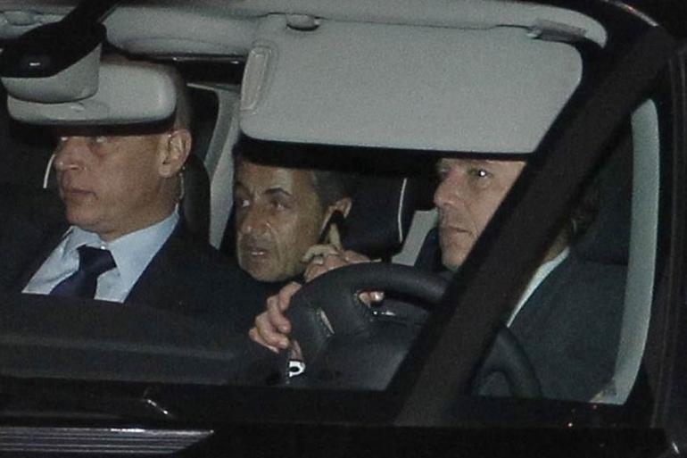 Sarkozy quittant le tribunal Sarkozy quittant le tribunal