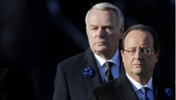 François Hollande et Jean-Marc Ayrault le 11 novembre 2013. François Hollande et Jean-Marc Ayrault le 11 novembre 2013.