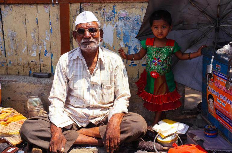 Cordonnier à Dharavi Cordonnier à Dharavi