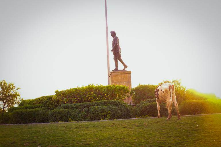 Statue de Nehru à Ahmedabad