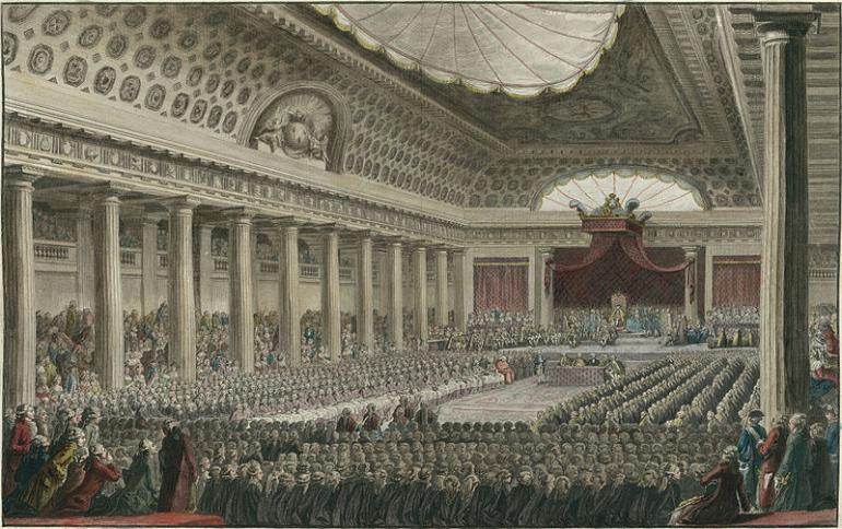 Les États-généraux se réunissent le 5 mai 1789 à Versailles, dans la salle de l&#039;hôtel des Menus-Plaisirs.