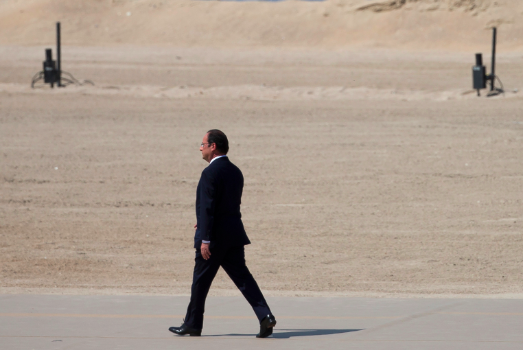 François Hollande, sur les plages du Débarquement. 