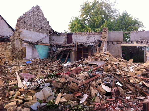 Il ne reste que des ruines de la maison mitoyenne à la Sécherie