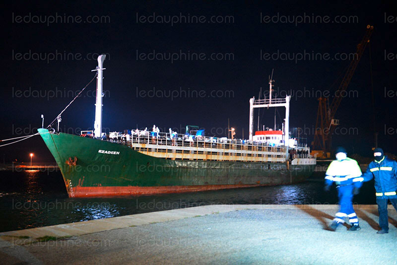 L&#039;Ezadeen dans le port de Corigliano en janvier 2015