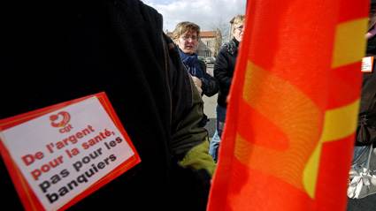 Manifestation des personnels de santé dans la Loire à StJust-St Rambert Manifestation des personnels de santé dans la Loire à StJust-St Rambert