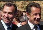 M. Hunault et N. Sarkozy.