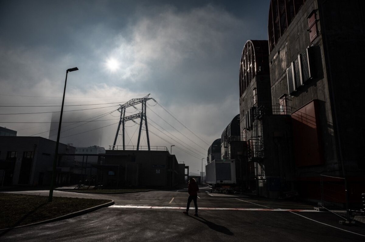 Crise énergétique : Faut-il avoir peur de voir les villes plongées dans le  noir ?