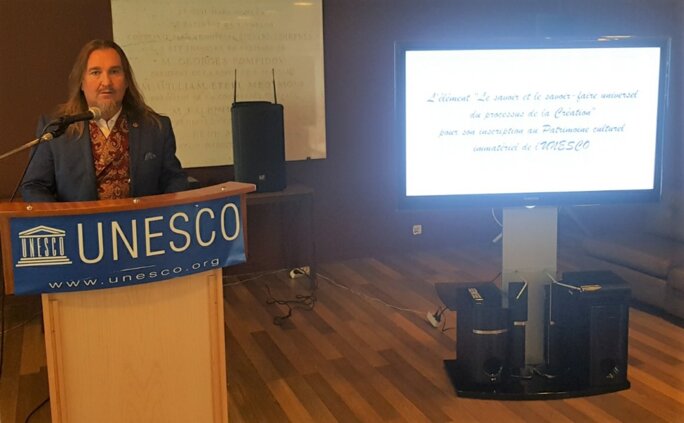 Unesco : Thierry Rayer, présentation du comité scientifique du C.E.S.R ...