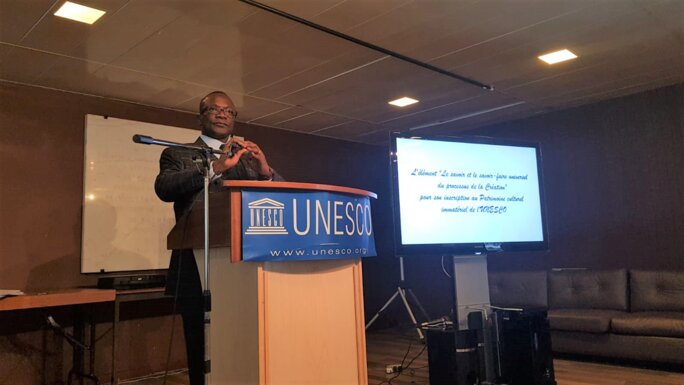 Unesco : Thierry Rayer, présentation du comité scientifique du C.E.S.R ...