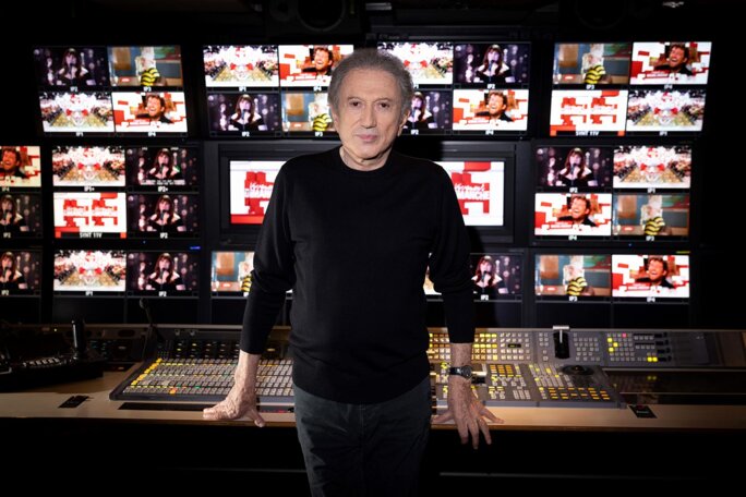 Le studio de Michel Drucker fermé par la justice après un grave accident |  Mediapart